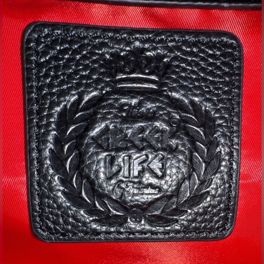 New Tauntus Greek Life Delta Sigma Theta Sorority (ΔΣΘ) Blk&Red Leather Satchel - Picture 6 of 7